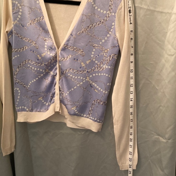 Silk Cardigan New York & Company Blue Cream with Chain Design Size XS EUC - Picture 6 of 8
